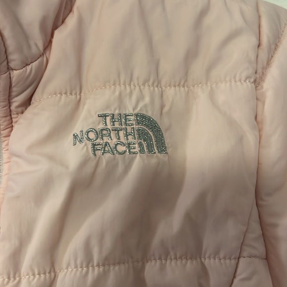 EUC the north face 10/12 girls grey pink winter coat jacket - Picture 2 of 7